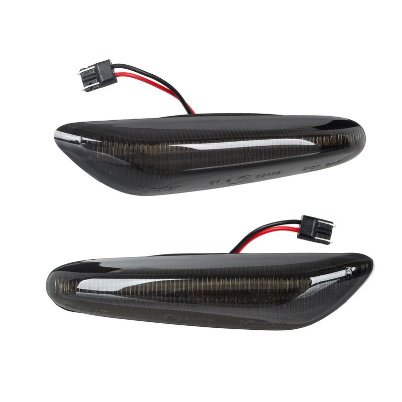 Semnalizare laterala fumurie dinamica LED X1 E84 2009- 2012.07 X3 E83 2003-2010 Semnalizare laterala fumurie dinamica LED X1 E84 2009- 2012.07 X3 E83 2003-2010
